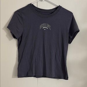 Women’s Nike slim fit t shirt